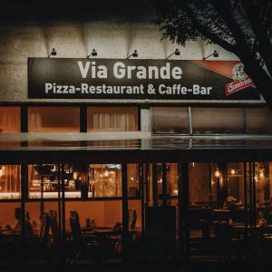 Pizzeria - Via Grande